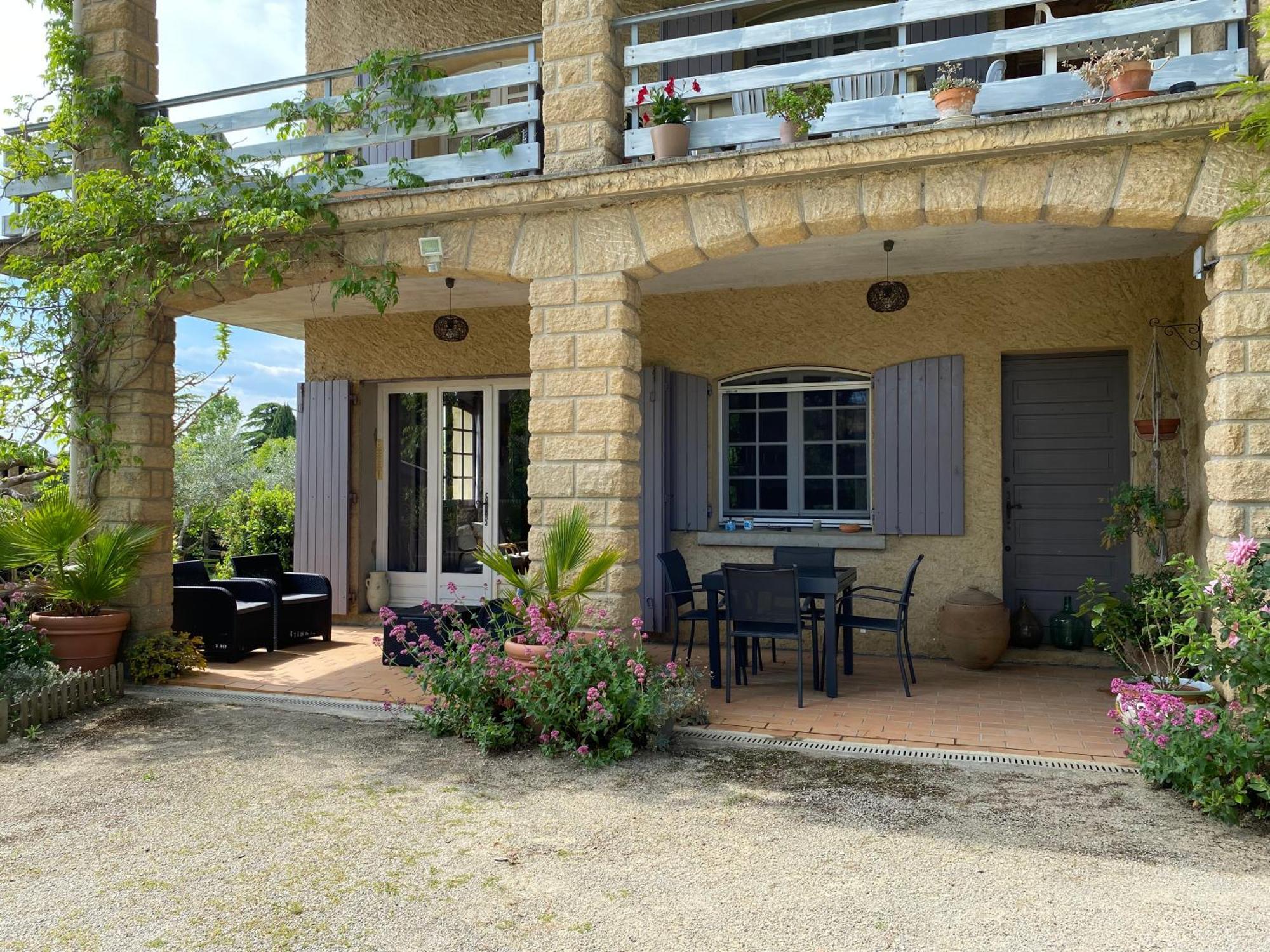 Soleil Lotus Apartment Saint-Hilaire-de-Brethmas Exterior photo